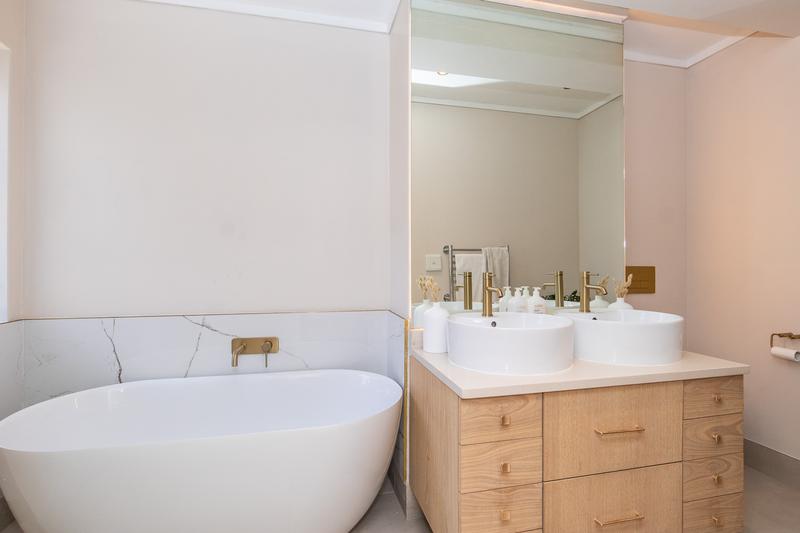 3 Bedroom Property for Sale in Stonehurst Mountain Estate Western Cape